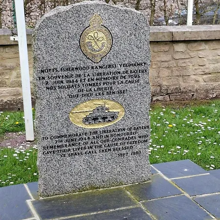 Perfect In Normandy * Chaulieu