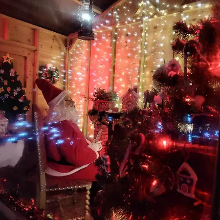 Perfect In Normandy *